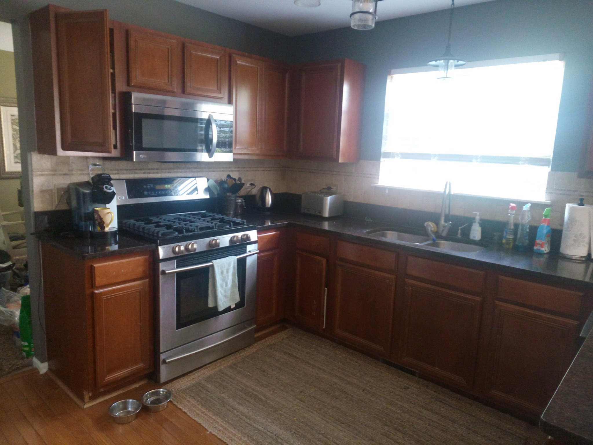 Kitchen cabinets before refinishing