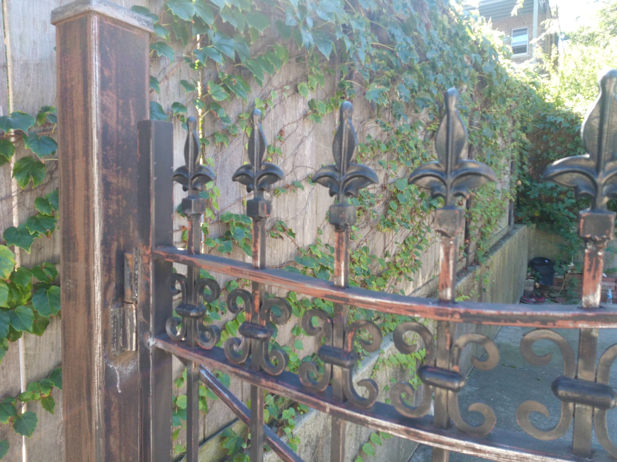 Gate before refinishing